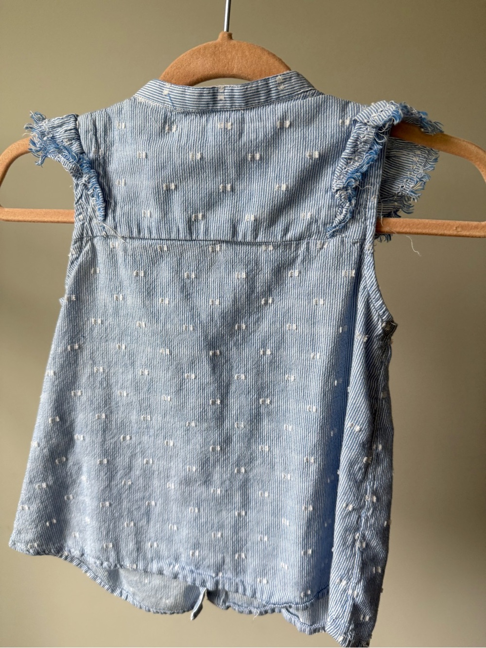 Zara Light Blue Dot Ruffle Button-Front Tank - Picture 2 of 3